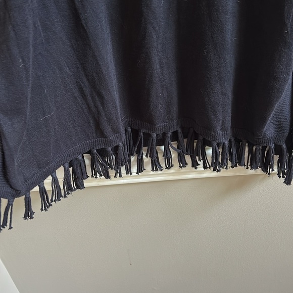 Lilly Pulitzer Ramona Sweater Navy Blue Size Large Fringe Gold Buttons - Picture 6 of 10